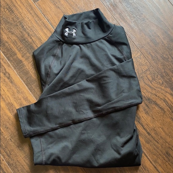 Under Armour Tops - Under Armour Cold Gear